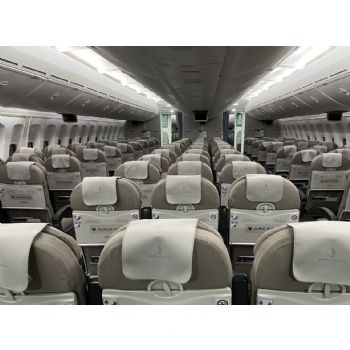 向風(fēng)而行飛機內(nèi)飾